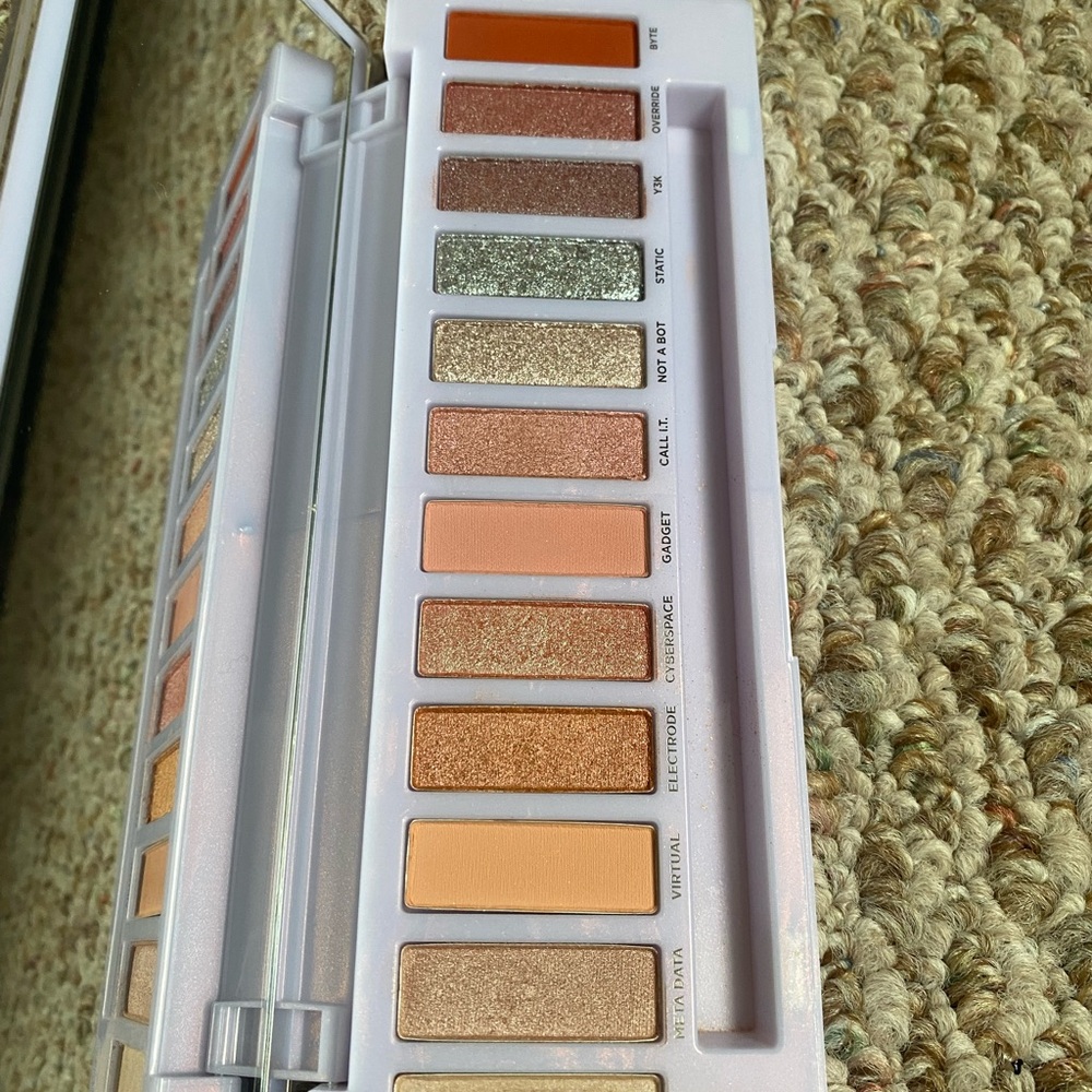 Urban Decay Naked Heat, Naked Cyber, Tarte Juicy Eyeshadow Palette - Picture 4 of 11